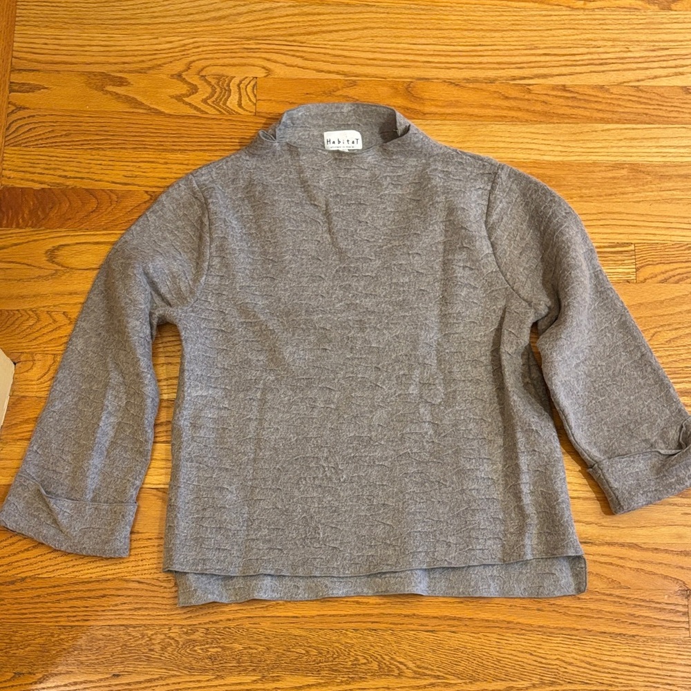 Habitat Soft Gray Mock Neck Top